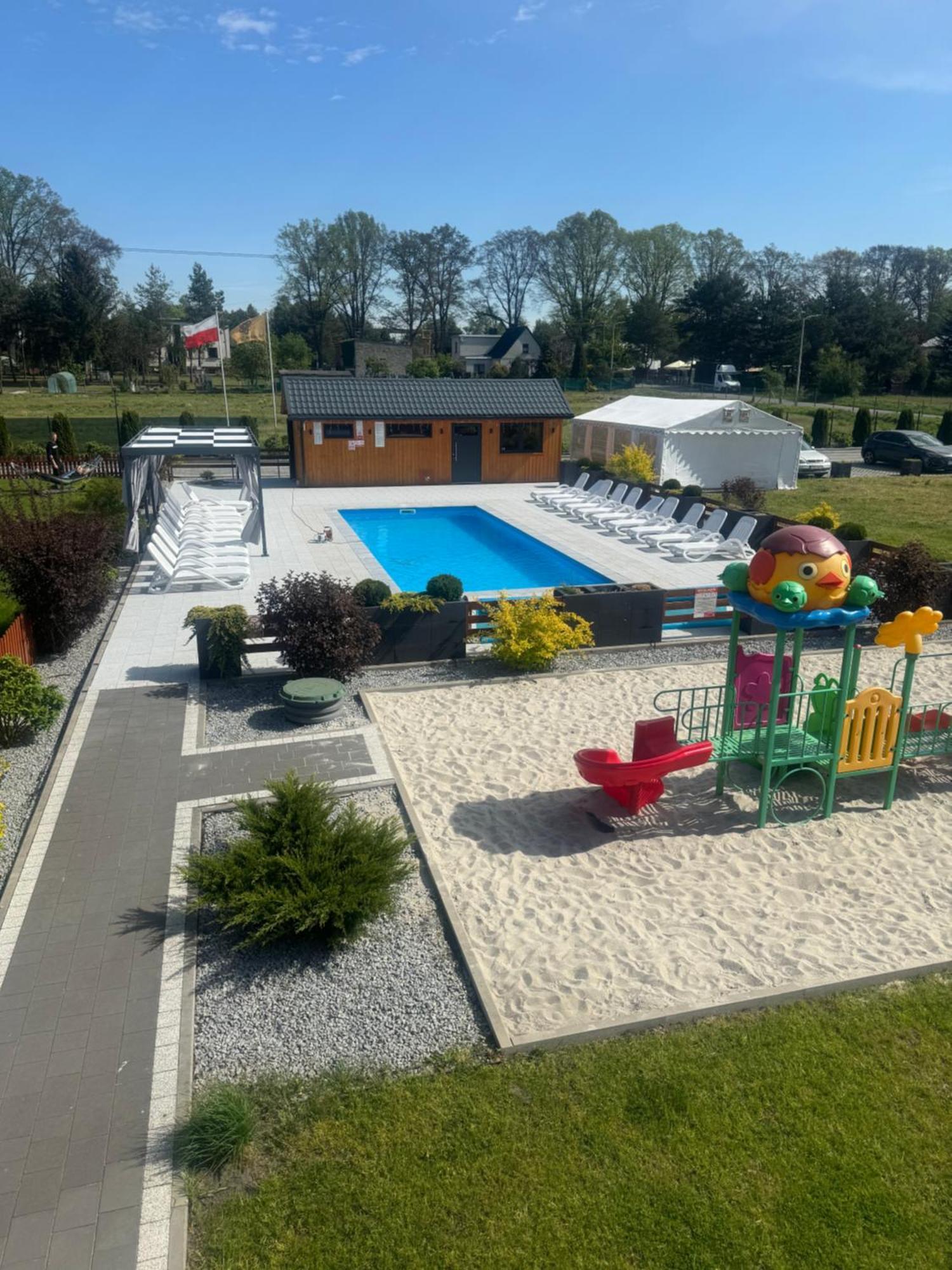 Miodowa Sadyba Domki Caloroczne Kluczbork Ligota Zamecka Extérieur photo